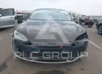 2012 Tesla Model S фото