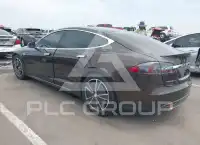 2012 Tesla Model S фото