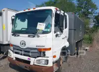 2012 Nissan TRUCK фото