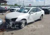 2012 Lexus ES350 photo