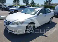 2012 Lexus ES350 фото