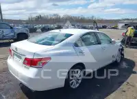 2012 Lexus ES350 фото