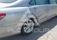 2012 Lexus ES350 photo