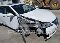 2012 Lexus ES350 photo