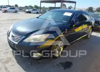 2012 Lexus ES350 photo