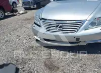 2012 Lexus LS460 photo