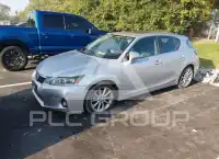 2012 Lexus CT200 photo