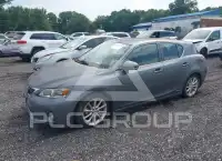 2012 Lexus CT200 photo