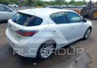 2012 Lexus CT200 photo