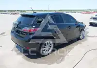 2012 Lexus CT200 photo