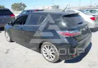 2012 Lexus CT200 photo