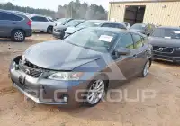 2012 Lexus CT200 photo