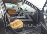 2012 Lexus CT200 photo