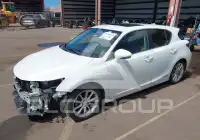 2012 Lexus CT200 photo