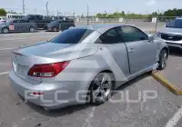 2012 Lexus IS250 photo
