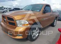 2012 RAM 1500 photo