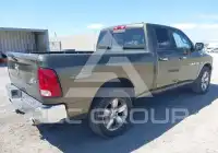 2012 RAM 1500 фото