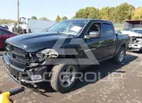 2012 RAM 1500 photo