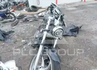 2012 Yamaha XVS1100 фото
