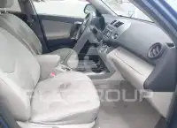 2012 Toyota RAV4 фото