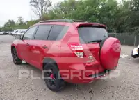 2012 Toyota RAV4 photo