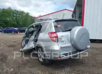 2012 Toyota RAV4 фото