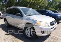 2012 Toyota RAV4 photo