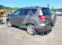 2012 Toyota RAV4 photo