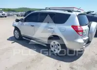 2012 Toyota RAV4 photo