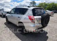2012 Toyota RAV4 photo