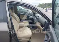 2012 Toyota RAV4 фото