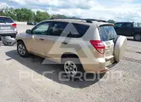 2012 Toyota RAV4 photo
