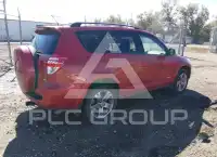 2012 Toyota RAV4 photo