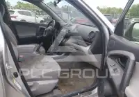 2012 Toyota RAV4 photo