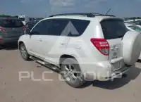 2012 Toyota RAV4 фото