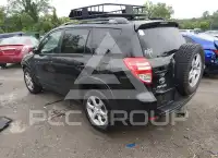2012 Toyota RAV4 photo