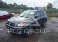 2012 Toyota RAV4 фото