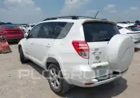2012 Toyota RAV4 photo