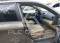 2012 Toyota RAV4 photo