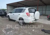 2012 Toyota RAV4 фото