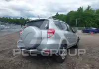 2012 Toyota RAV4 фото