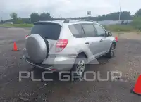 2012 Toyota RAV4 фото