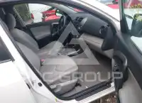2012 Toyota RAV4 фото