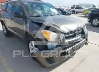 2012 Toyota RAV4 photo