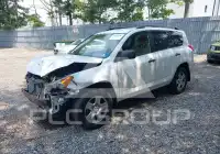 2012 Toyota RAV4 фото