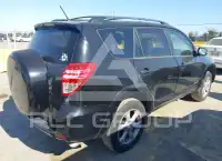 2012 Toyota RAV4 photo