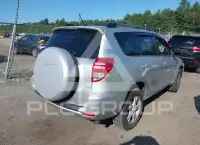 2012 Toyota RAV4 фото
