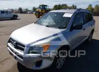 2012 Toyota RAV4 photo
