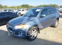 2012 Toyota RAV4 фото