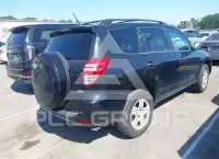 2012 Toyota RAV4 фото